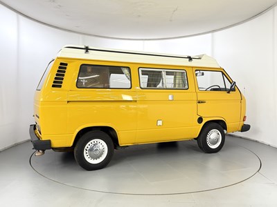 Lot 41 - 1982 Volkswagen T25