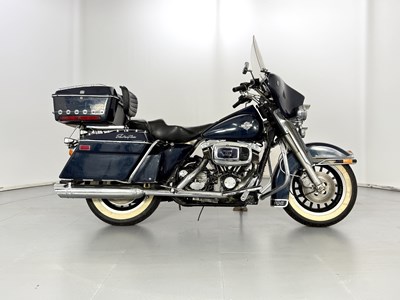 Lot 72 - 1983 Harley-Davidson FLHT