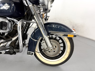 Lot 72 - 1983 Harley-Davidson FLHT