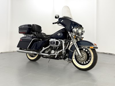 Lot 72 - 1983 Harley-Davidson FLHT