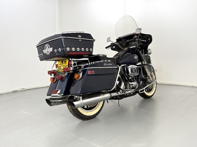 Lot 72 - 1983 Harley-Davidson FLHT