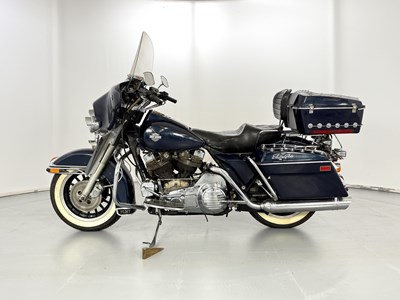 Lot 72 - 1983 Harley-Davidson FLHT