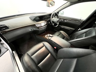Lot 111 - 2010 Mercedes-Benz S350