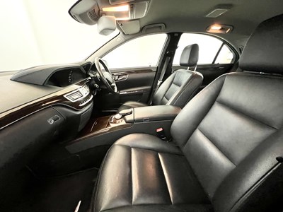 Lot 111 - 2010 Mercedes-Benz S350