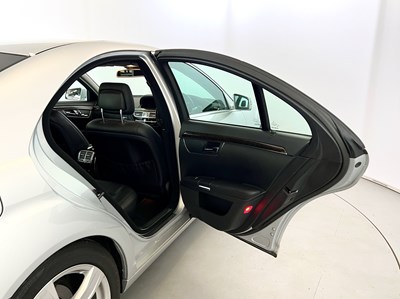 Lot 111 - 2010 Mercedes-Benz S350