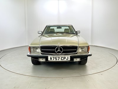 Lot 98 - 1983 Mercedes-Benz SL380