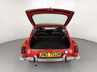 Lot 4 - 1972 MG BGT