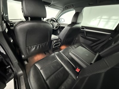 Lot 131 - 2006 Porsche Cayenne S