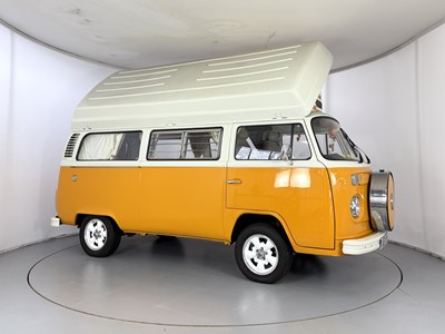 Lot 44 - 1980 Volkswagen T2 Camper