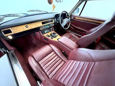 Lot 132 - 1988 Jaguar XJS