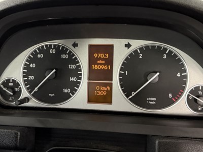 Lot 141 - 2009 Mercedes-Benz B200 Sport