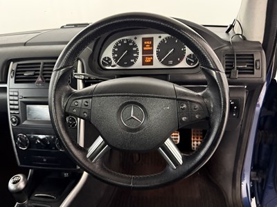 Lot 141 - 2009 Mercedes-Benz B200 Sport