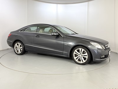 Lot 102 - 2010 Mercedes-Benz E250