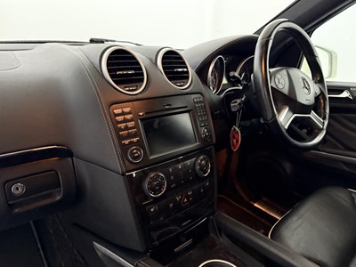 Lot 110 - 2011 Mercedes-Benz ML350