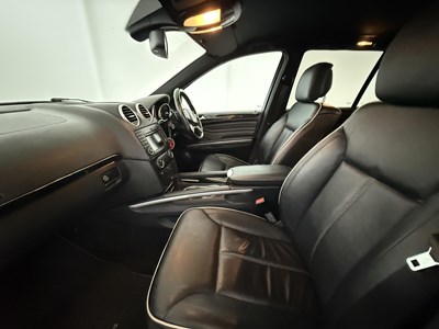Lot 110 - 2011 Mercedes-Benz ML350