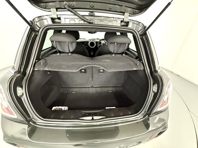 Lot 113 - 2011 Mini Cooper SD