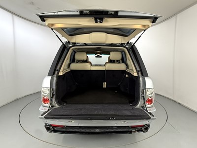 Lot 104 - 2006 Land Rover Range Rover Overfinch