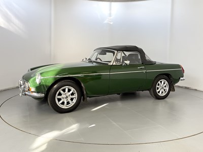 Lot 46 - 1976 MG B Roadster