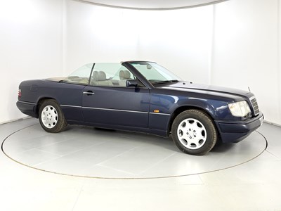 Lot 7 - 1994 Mercedes-Benz E320 Sportline Cabriolet