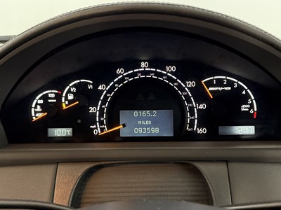 Lot 107 - 2002 Mercedes-Benz CL55 AMG
