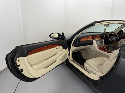 Lot 21 - 2006 Lexus SC430