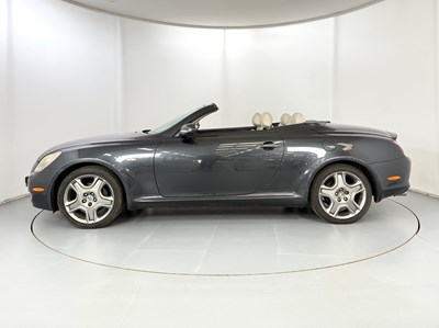 Lot 21 - 2006 Lexus SC430
