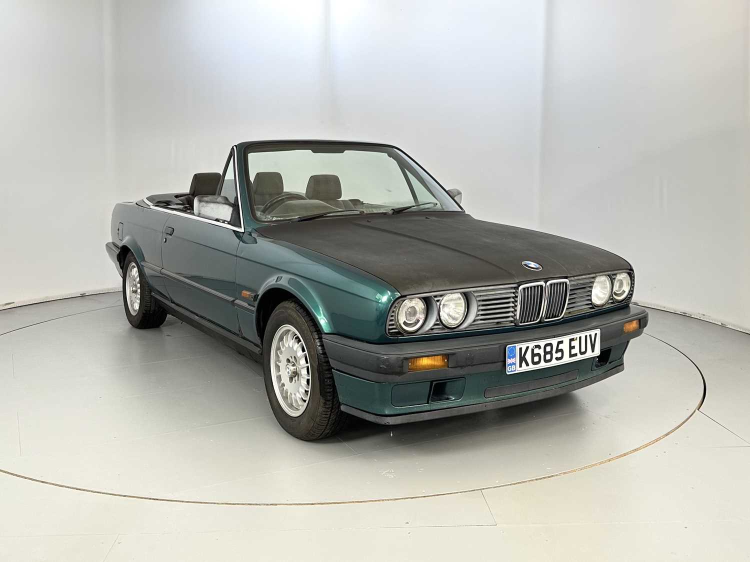 Lot 165 - 1992 BMW 318i Cabriolet