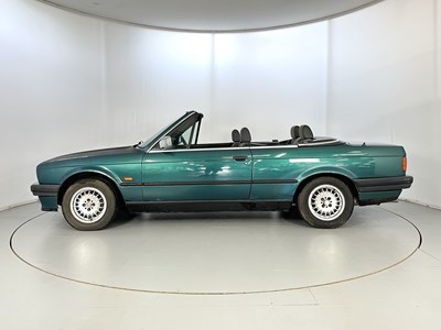 Lot 165 - 1992 BMW 318i Cabriolet