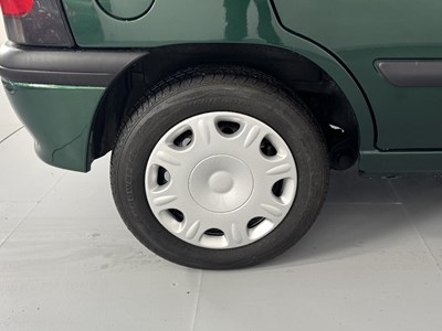 Lot 168 - 1997 Renault Clio