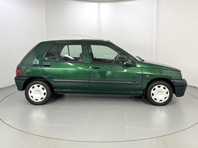 Lot 168 - 1997 Renault Clio