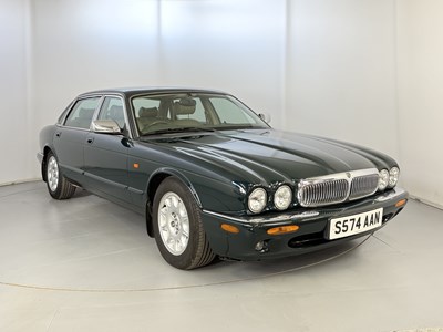 Lot 153 - 1998 Jaguar XJ8 Sovereign