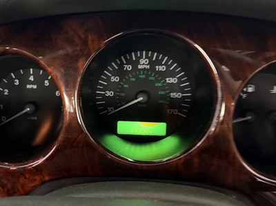 Lot 153 - 1998 Jaguar XJ8 Sovereign