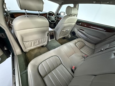 Lot 153 - 1998 Jaguar XJ8 Sovereign