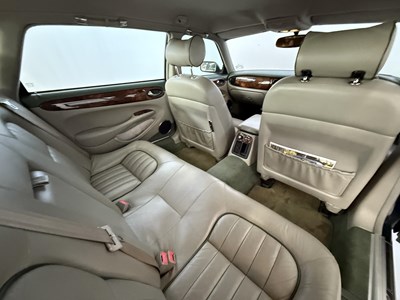 Lot 153 - 1998 Jaguar XJ8 Sovereign
