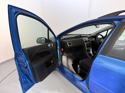 Lot 156 - 2007 Peugeot 307 SW
