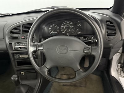 Lot 157 - 1998 Mazda 323