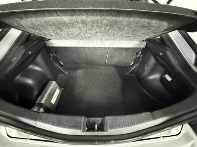 Lot 157 - 1998 Mazda 323