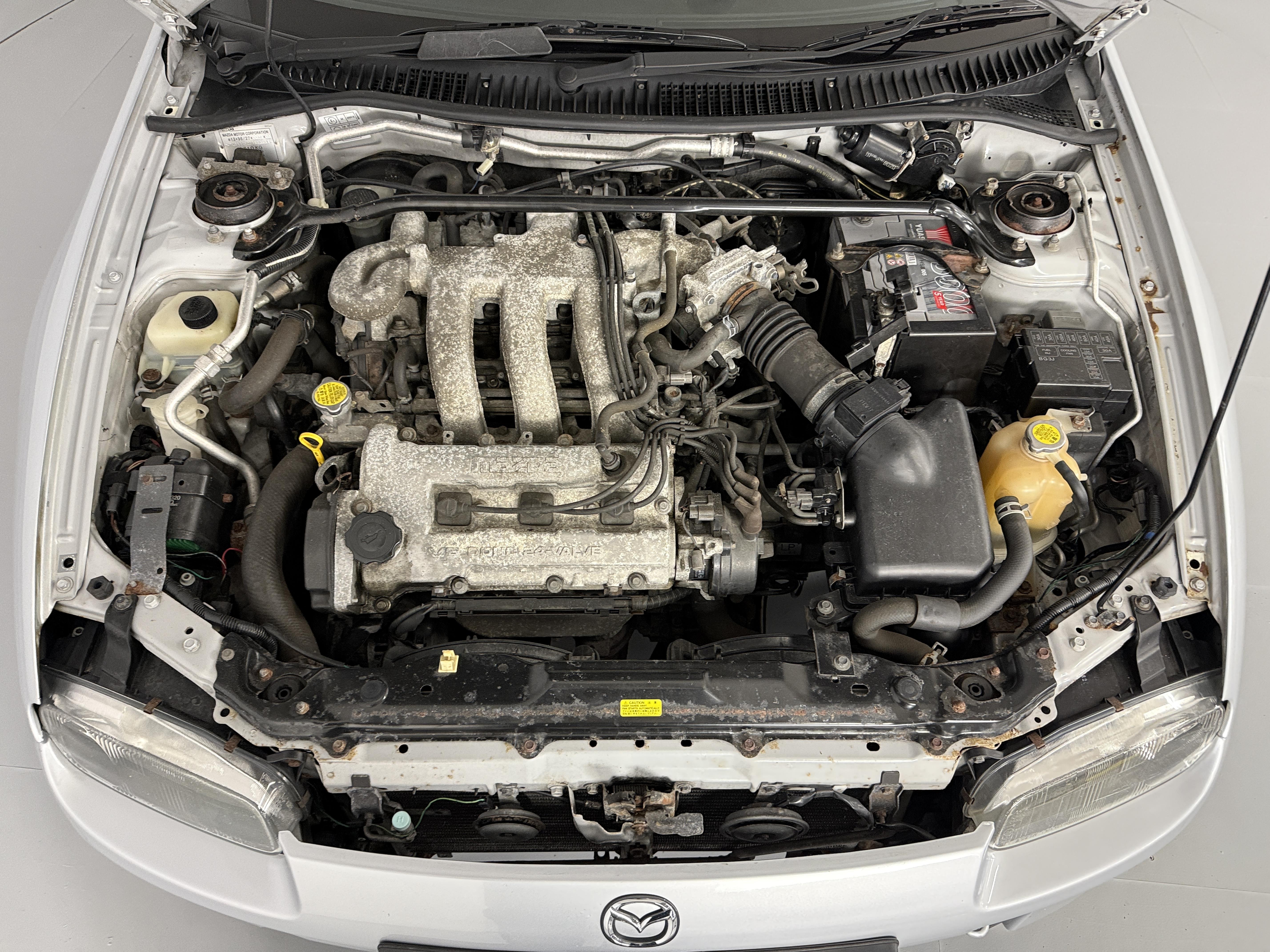 Lot 157 - 1998 Mazda 323