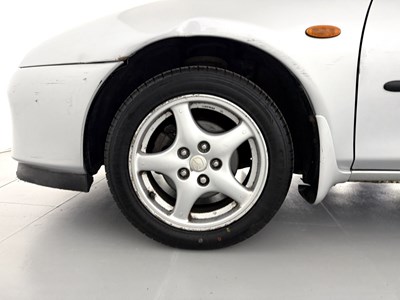 Lot 157 - 1998 Mazda 323