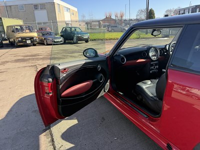 Lot 164 - 2009 Mini Cooper S