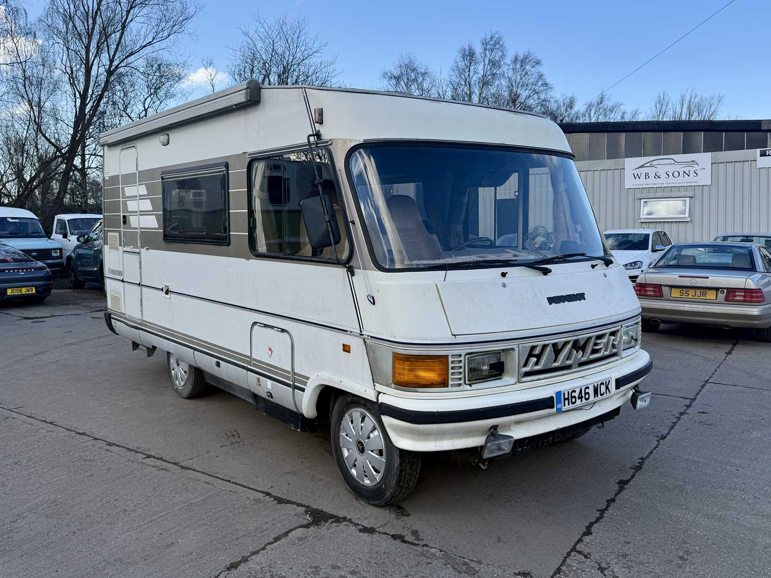 Lot 122 - 1990 Peugeot Hymer