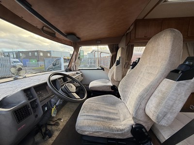 Lot 122 - 1990 Peugeot Hymer