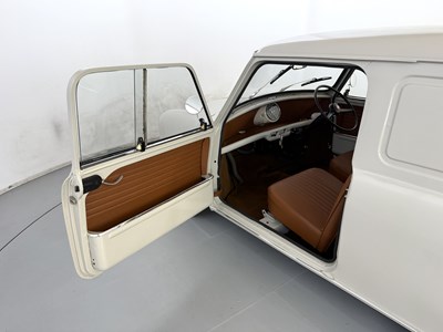 Lot 23 - 1961 Morris Mini Van
