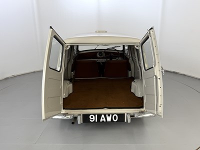 Lot 23 - 1961 Morris Mini Van