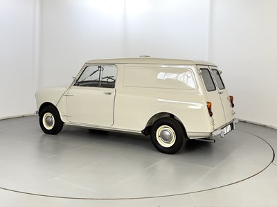 Lot 23 - 1961 Morris Mini Van