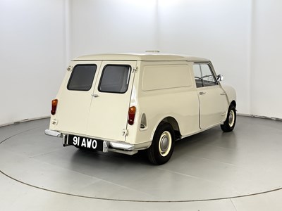 Lot 23 - 1961 Morris Mini Van