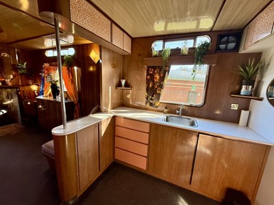 Lot 31 - 1964 Mills of Colchester Showman's Living Wagon