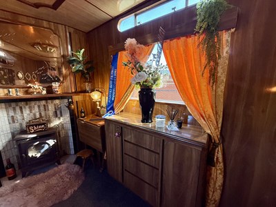 Lot 31 - 1964 Mills of Colchester Showman's Living Wagon