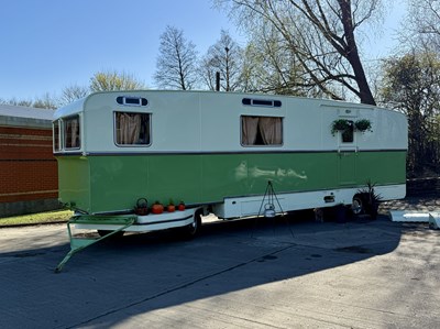 Lot 31 - 1964 Mills of Colchester Showman's Living Wagon