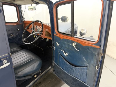 Lot 10 - 1934 Vauxhall Light Six